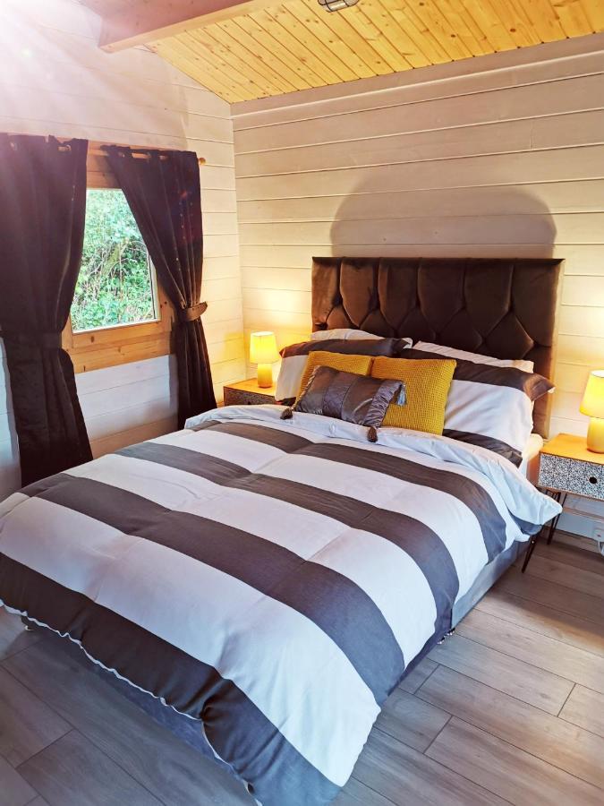 Westport Country Chalets Buitenkant foto