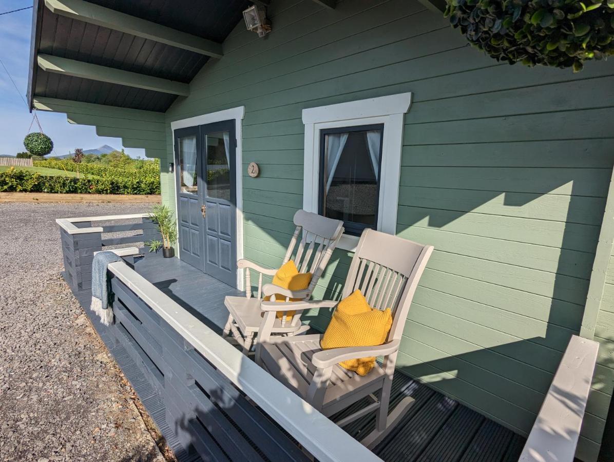 Westport Country Chalets Buitenkant foto