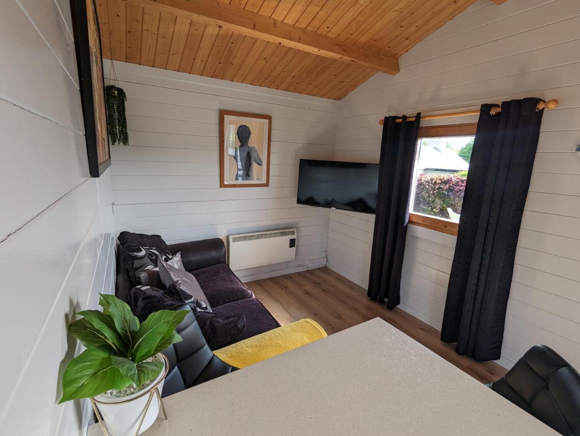 Westport Country Chalets Buitenkant foto